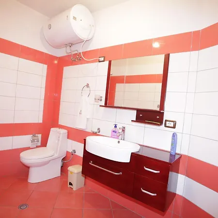 فندق Alen Bar 3*